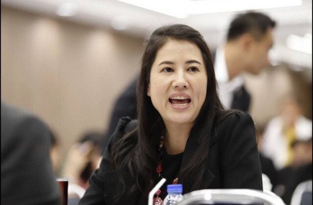ฟาร์มไก่"ปารีณา"สบช่องยื่นต่อ"คปจ."ขอเช่าพื้นที่ในกิจการเกี่ยวเนื่องเกษตรกรรม รายละไม่เกิน 50 ไร่