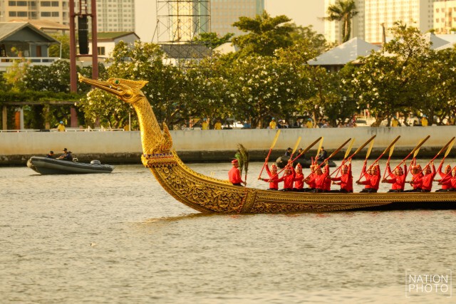 ฝึกซ้อมขบวนเรือพระราชพิธิ ในการเสด็จพระราชดำเนินเลียบพระนคร