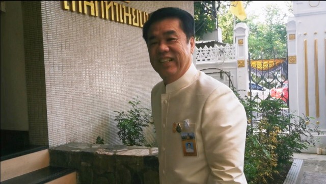 "สมศักดิ์-สุริยะ" ไม่รู้ห้องลับซื้องูเห่า
