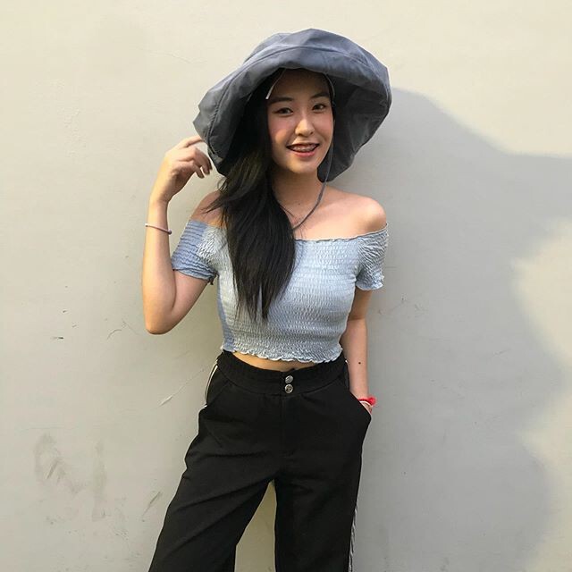 "น้องพลอย" ลูกสาว เท่ง เถิดเทิง ขึ้นเวทีกับพ่อครั้งแรกโดนเเซวเพียบ