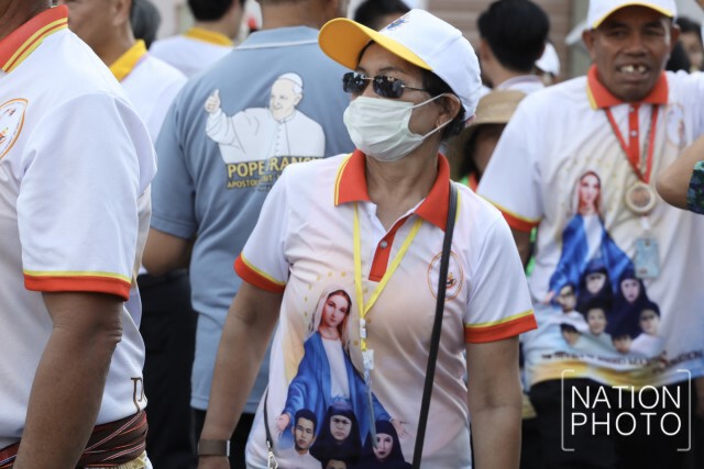 คริสต์ศาสนิกชน รอรับเสด็จ "โป๊ปฟรานซิส" แน่นศุภชลาศัย