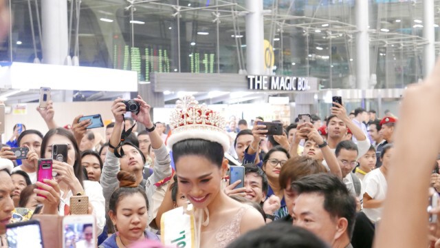 สวยสมมง "บิ้นท์" มิสอินเตอร์ฯ 2019 แฟนคลับแห่ต้อนรับกลับไทย