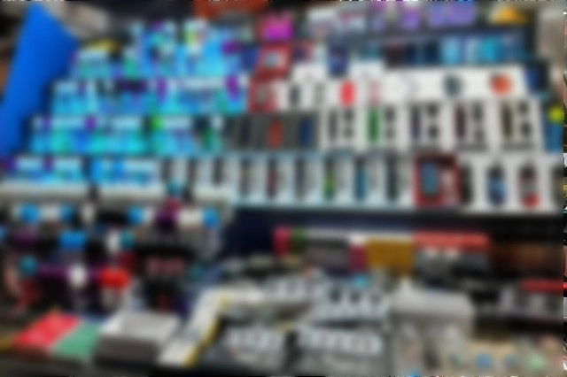 สคบ.บุกจับร้านลักลอบขายบุหรี่ไฟฟ้าย่านคลองถม