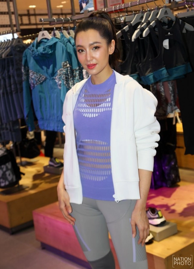 'เบลล่า' ยิ้มหลังถูกนำภาพไปปลุกเสกบูชาค้าขายร่ำรวย