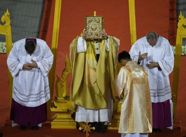 ภาพเหตุการณ์ประวัติศาสตร์ "สมเด็จพระสันตะปาปาฟรังซิส" เยือนประเทศไทย อย่างเป็นทางการ