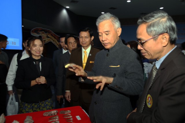 เปิดงานแถลงข่าว "ไดโนเสาร์โคราชกินเนื้อสายพันธ์ุใหม่ของโลก"