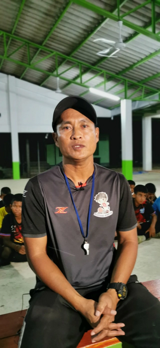 "พอเพียง อคาเดมี "...ภารกิจสานโอกาสสู่นักฟุตบอล