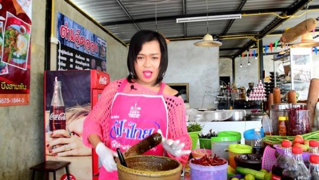 ส้มตำลีลา ขวัญใจฝรั่ง ทั้งเผ็ดทั้งแซ่บ