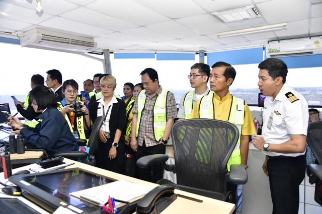 "ถาวร" เปิดเที่ยวบินปฐมฤกษ์ "เวียตเจ็ท" "สุวรรณภูมิ - อุดรธานี"