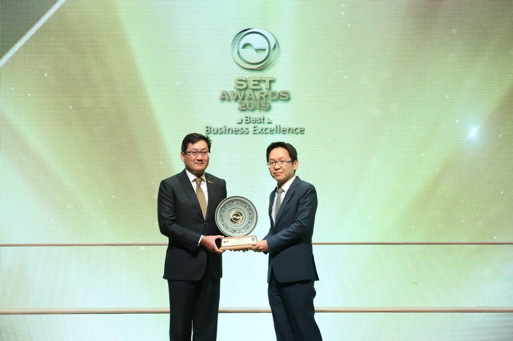 บล.ไทยพาณิชย์คว้ารางวัล บ.หลักทรัพย์ยอดเยี่ยม 2 ปีซ้อน