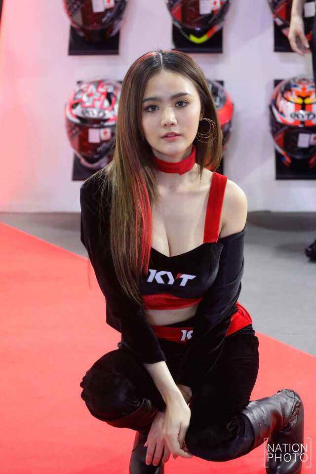 ส่องตุ๊กตาหน้ารถ "พริตตี้" งาน Motor Expo 2019