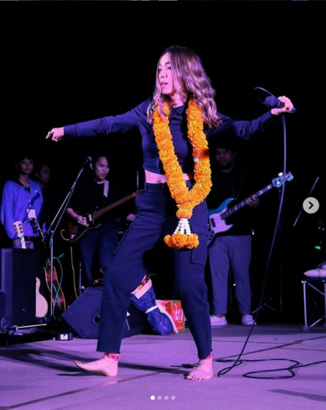 วง back up อัลบั้ม Palmy ชุดแรก ไม่ธรรมดาเลยสักคน!