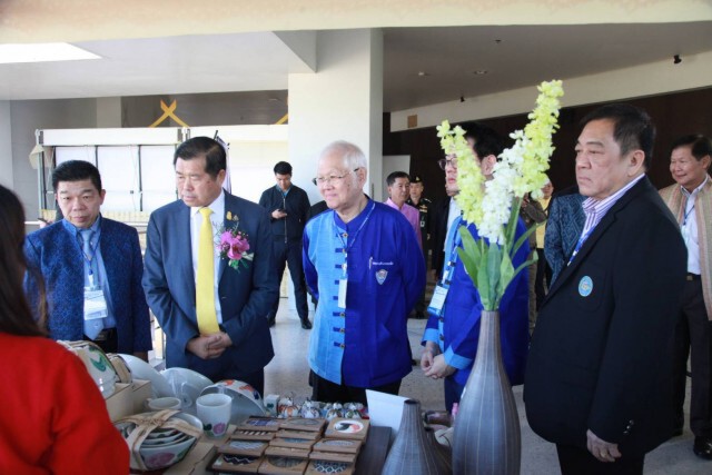 นิพนธ์(มท.2)​ ร่วมงานสัมมาหอการค้าไทย ชู "ชุมชนเข้มแข็ง ประเทศไทยเข้มแข็ง"