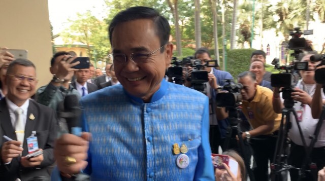 ประวิตร บอก วิ่งไล่ลุง ถ้าไม่ผิดก็ทำได้!
