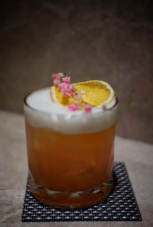 " KOI Restaurant "ประสบการณ์ที่ให้มาก กว่า"อาหาร"