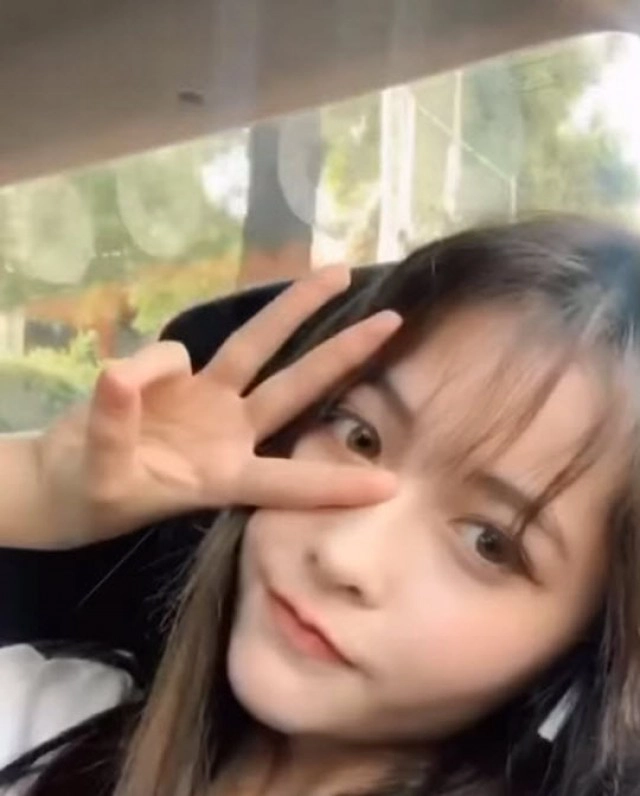 "นิกี้ BNK48" โพสต์คลิป ทำโอตะใจละลายแล้ว ก่อนงานจับมือ 7-8 ธ.ค.นี้