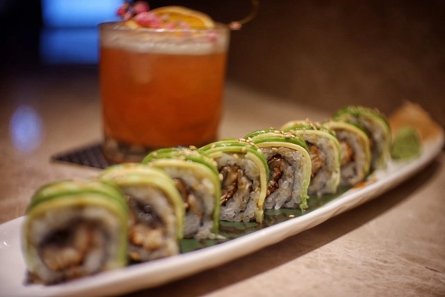 " KOI Restaurant "ประสบการณ์ที่ให้มาก กว่า"อาหาร"