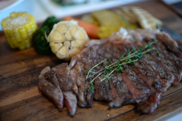 กล่องแสนศุข ร้านอาหาร  หัวใจสีเขียว