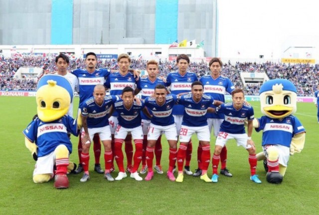 อุ้ม-ธีราทร ซัด1 พามารินอสถล่ม เอฟซี โตเกียว 3-0 คว้าแชมป์เจลีก