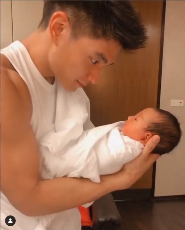 เจนี่ โพสต์รูป พ่อ-ลูก #สำเนาถูกต้อง!