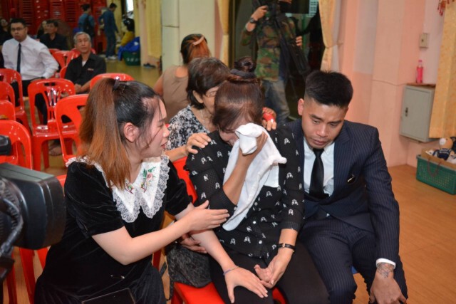 เผาแล้ว "ลัลลาเบล" แฟนหนุ่มเศร้า