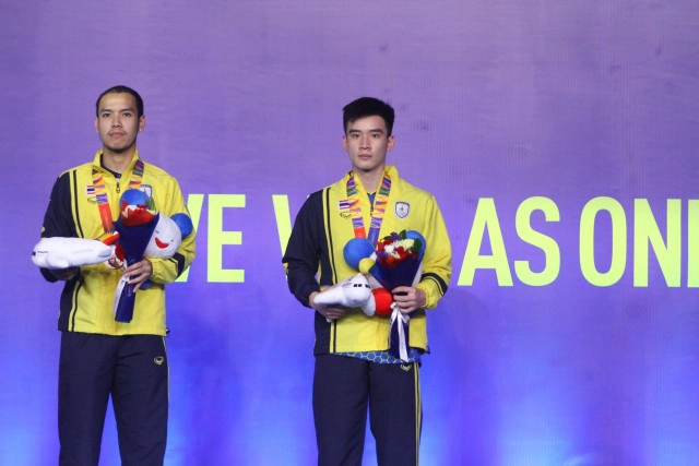 คุณหญิงปัทมาฯยกทีมแบดสู้สุดใจได้8 เหรียญซีเกมส์ฟิลิปปินส์