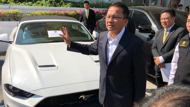 "สมศักดิ์" แถลงยึดทรัพย์ - รถหรู คดีแชร์ฟอร์เร็กทรีดี