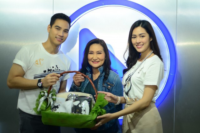 คนบันเทิงร่วมจิตกุศลเปิดตัวผลิตภัณฑ์ CM 1957 "Maithong Collection"