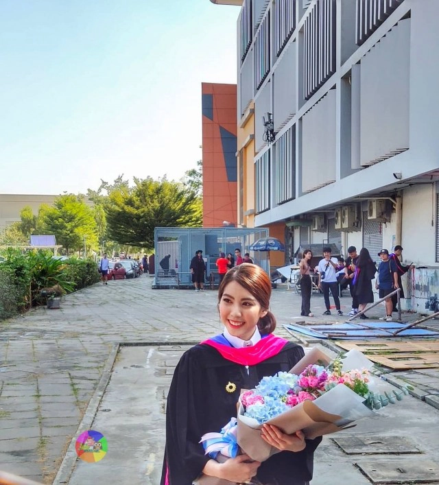 โอตะ จัดเต็ม! งานแสดงความยินดี "มินมินBNK48" คว้าเกียรตินิยมอันดับ2