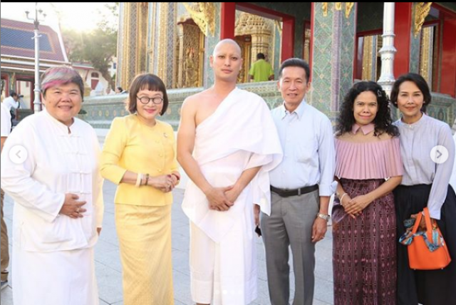 ปั่นจั่น อุปสมบท ได้ฉายาทางธรรม "ธัมมะโชโต"