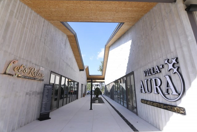 พาไปเช็คอิน ที่ ปอร์โต เดอ ภูเก็ต