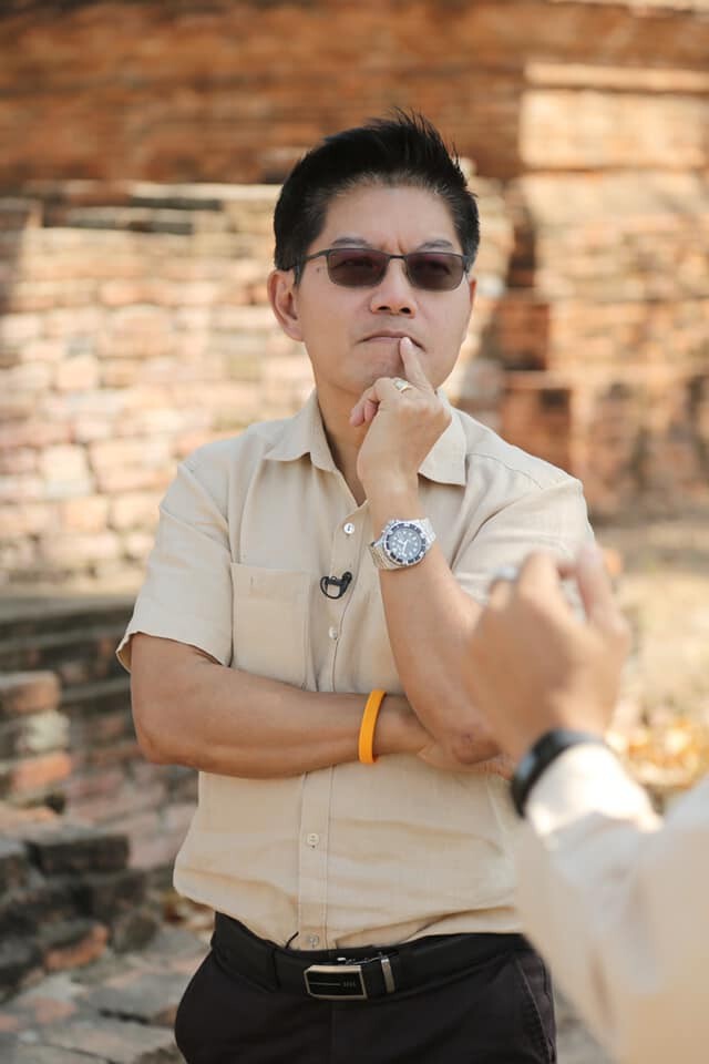 กนก ฉะเดือด!! อนาคตใหม่ ปมจูบกลางสภา