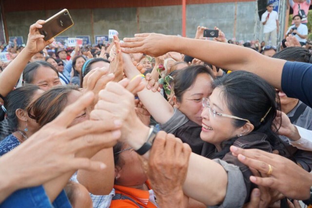 "หญิงหน่อย" ทวีตหวัง ปี 63 การสืบทอดอำนาจจะหมดไป