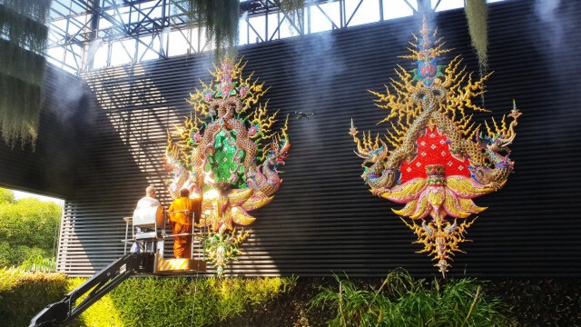 สวนนงนุชพัทยา อัญเชิญพระประจำวันเกิด ขึ้นประดิษฐาน "สวนลอยฟ้า" ให้นักท่องเที่ยวกราบไว้ขอพร