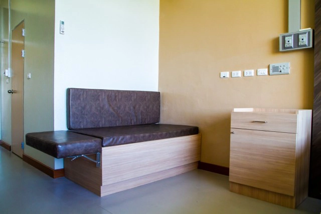 เปิดให้บริการแล้ว​ ห้องพักผู้ป่วย​ รพ.คูเมือง​ โฉมใหม่​  ด้วยเงินบริจาค​ 9.4  ล้าน