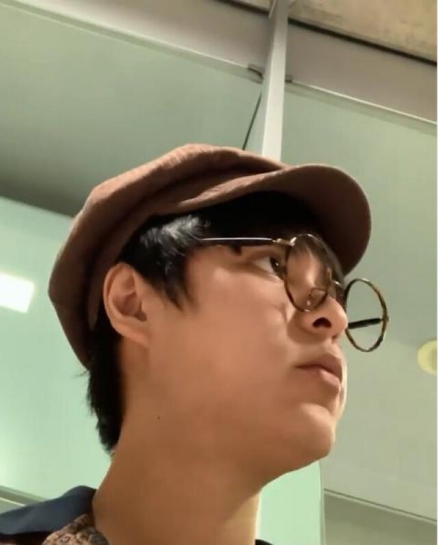"เดอะทอย" โพสต์คลิป เล่นเอาชาวเน็ตถึงกับกลืนไม่ลง!