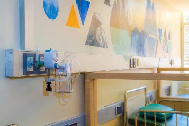 เปิดให้บริการแล้ว​ ห้องพักผู้ป่วย​ รพ.คูเมือง​ โฉมใหม่​  ด้วยเงินบริจาค​ 9.4  ล้าน