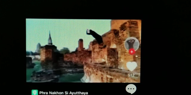 เพจดัง Red Skull-addict เผยคลิปวัยรุ่นเล่นฟรีรันนิ่งกลางโบราณสถาน