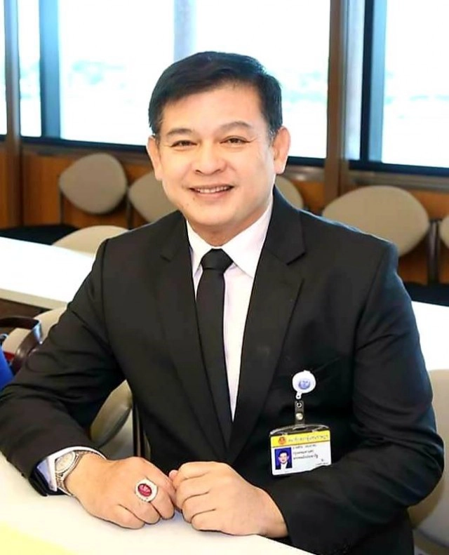 "สิระ" สวน "นายพลส้มหวาน" เลิกเป็นศรีธนญชัย