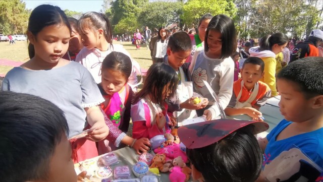 "ครูแดง" จัดงานวันเด็กบนพื้นที่สูง​ เผยสถานการณ์​เด็กไร้สัญชาติในไทยดีขึ้น​