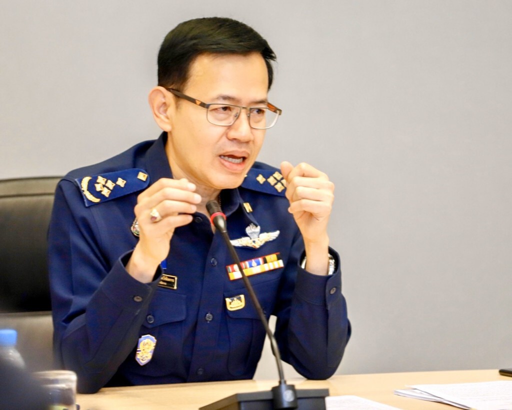 คปภ.เร่งประกันจ่ายสินไหมเหตุรถตู้ชนรถบรรทุก จ.เพชรบูรณ์
