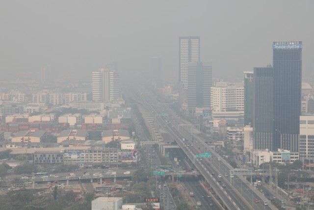 "ประวิตร" สั่งลดต้นเหตุปัญหาฝุ่น ใช้กฎหมายทุกมิติ