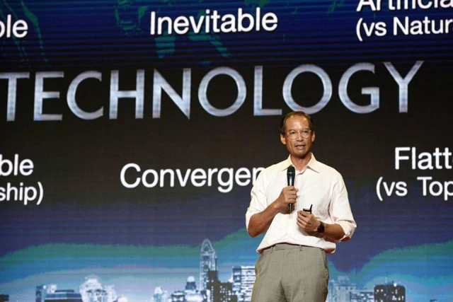 เปิดประวัติ "กรณ์ จาติกวณิช" อดีตมือเศรษฐกิจ "ประชาธิปัตย์"