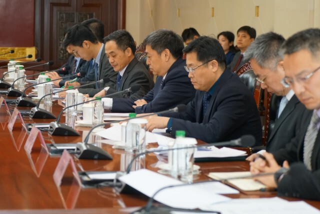 จีน เสนอยกระดับพัฒนา AI ในไทยแบบโรงเรียนคู่พัฒนา