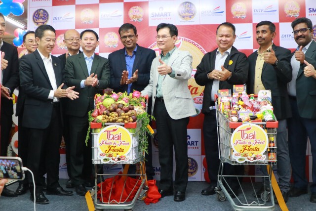 'จุรินทร์' บุกอินเดียนำร่องเปิดตลาดผลไม้ไทย