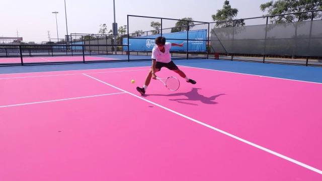 "จีเอสบี ไทยแลนด์ โอเพ่น" - ผู้จัดเนรมิตพื้นสนามเทนนิสสีชมพู
