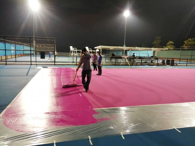 "จีเอสบี ไทยแลนด์ โอเพ่น" - ผู้จัดเนรมิตพื้นสนามเทนนิสสีชมพู
