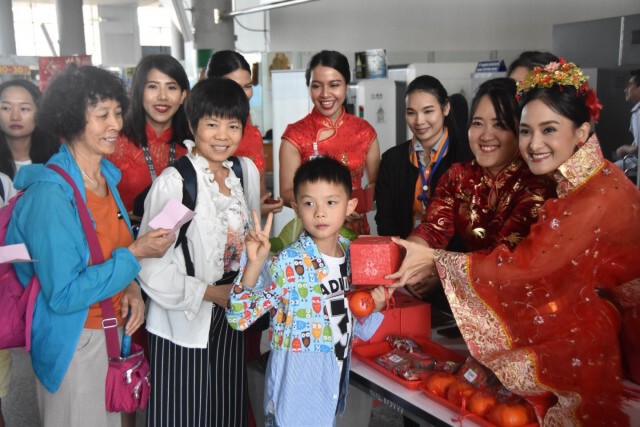 สนามบินกระบี่ต้อนรับนักท่องเที่ยว 'เทศกาลตรุษจีน'