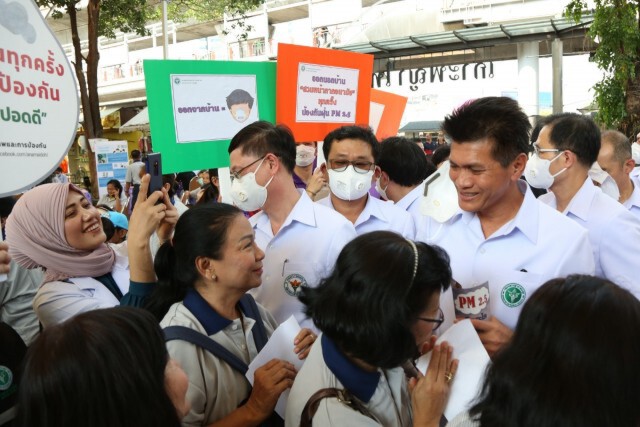 คลินิกมลพิษเคลื่อนที่ ช่วยผู้ได้รับผลกระทบจากฝุ่นจิ๋ว