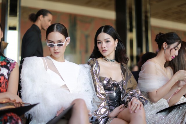 "ชมพู่  อารยา" สวย เรียบ หรู โอกูตูร์ขั้นสุดใน Paris Fashion Week 2020